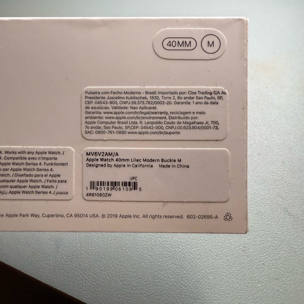 Apple Watch Modern Buckle Lilac 40mm Medium - Picture 7 of 7